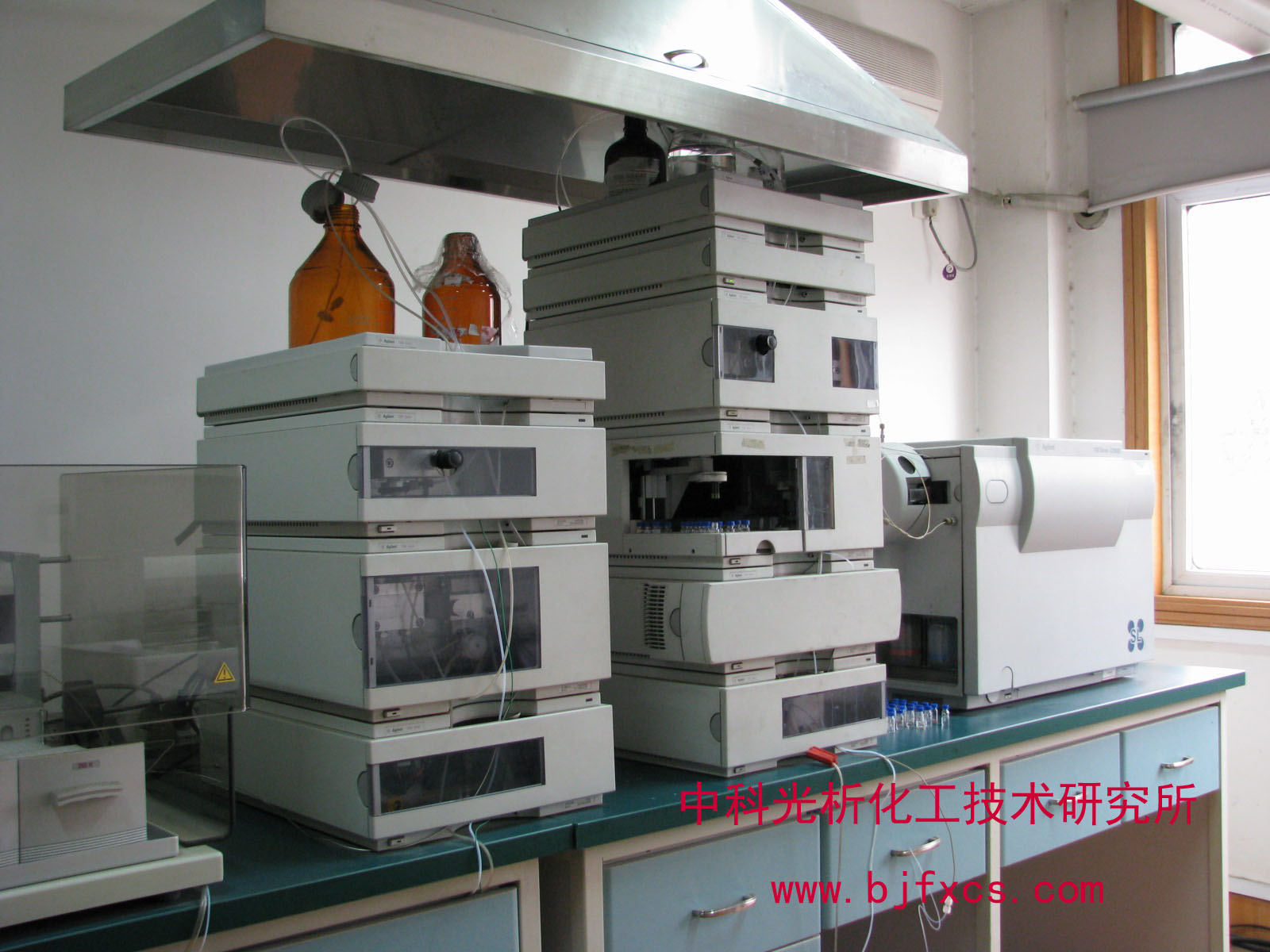 飛行時(shí)間串聯(lián)質(zhì)譜儀 飛行時(shí)間串聯(lián)質(zhì)譜儀